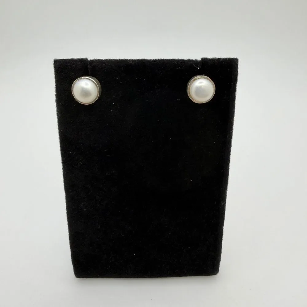 Sterling Silver, 7mm genuine pearl stud earrings!